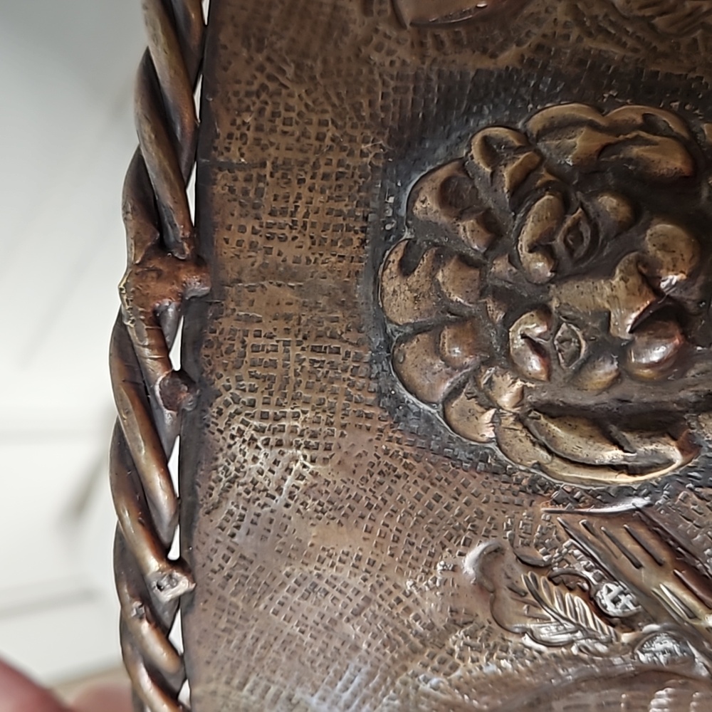 Castilian vintage monkeys large planter - Picture 7 of 11